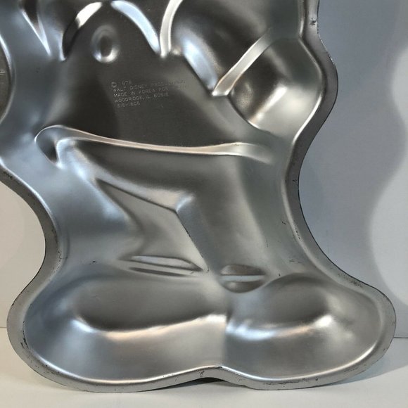 Vintage Wilton Metal Mickey Mouse Cake Pan 1978 Walt Disney Korea 515-1805 - Picture 7 of 10